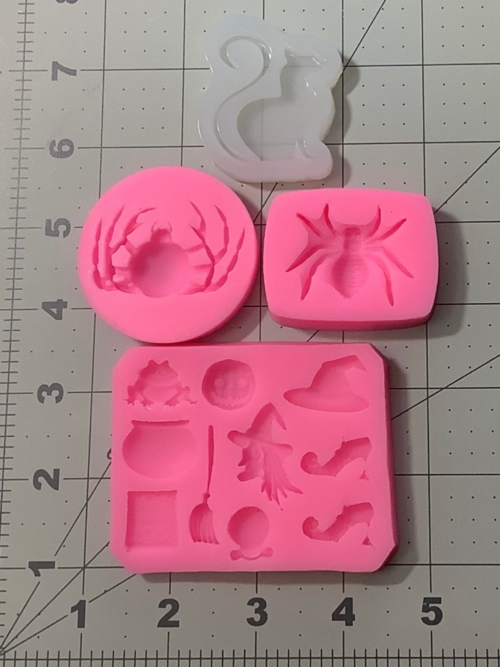 Halloween Silicone Mold Lot – Spiders, Witch, Black Cat & Creepy Decorations
